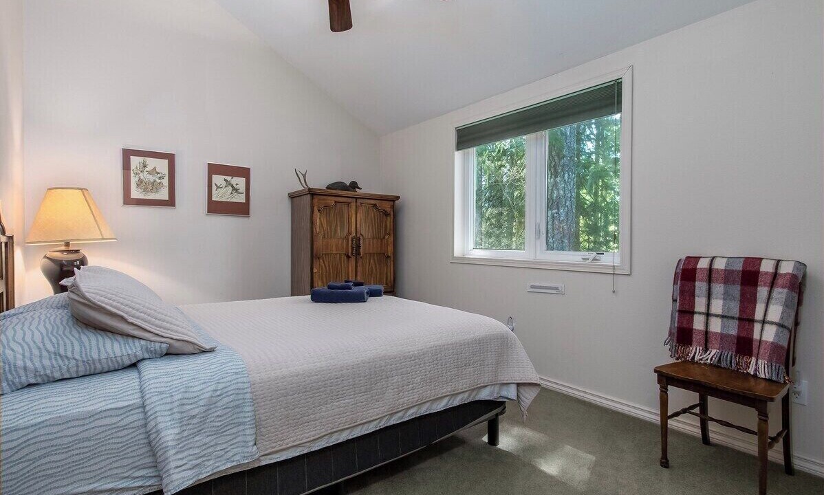 Photo of Bedroom in Packwood