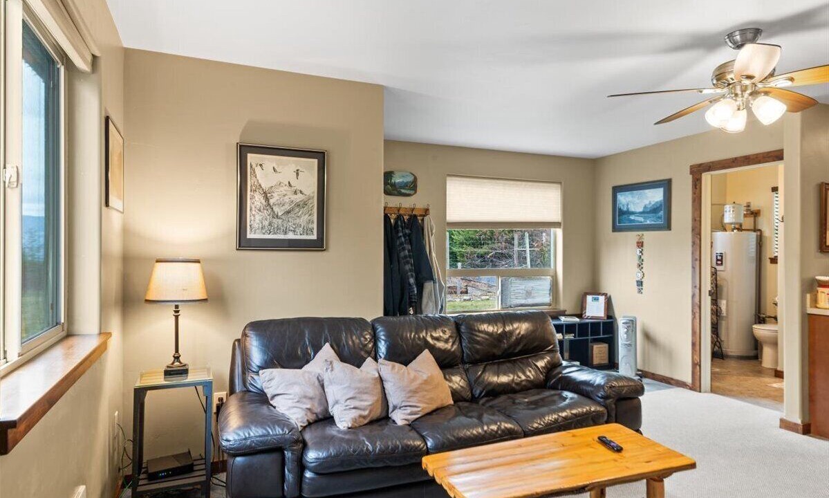 Photo of Livingroom in Bonners Ferry