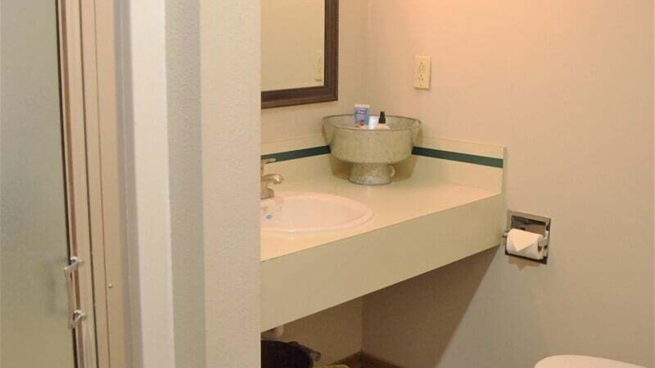 Photo of Bathroom in Packwood