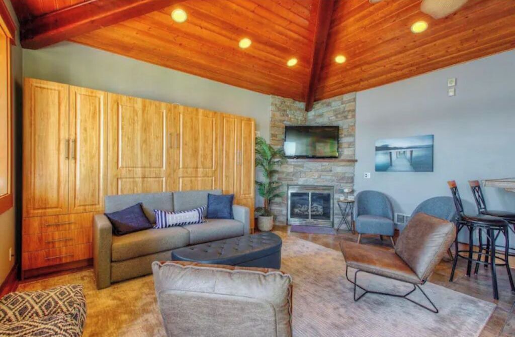 Photo of Livingroom in Bonney Lake