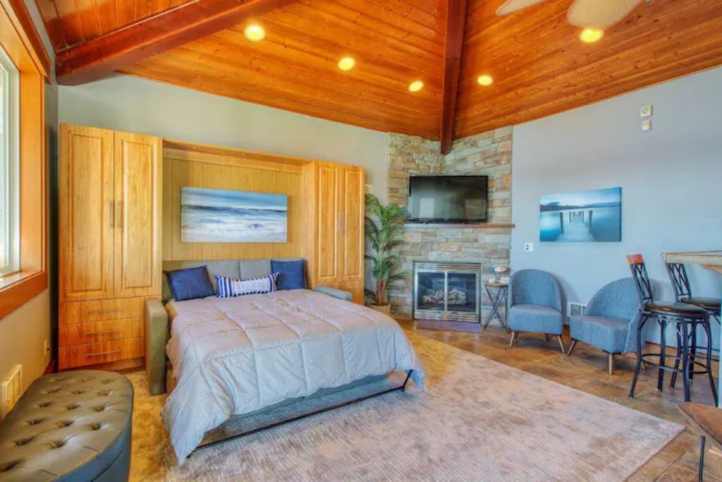Photo of Bedroom in Bonney Lake