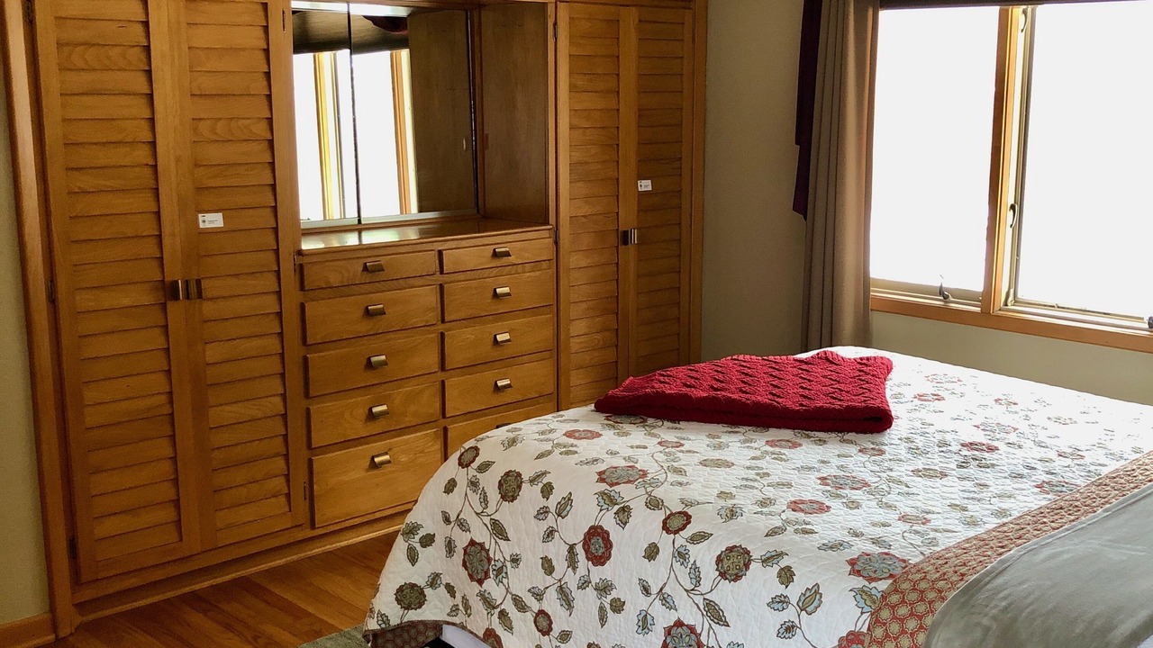 Photo of Bedroom in Ames
