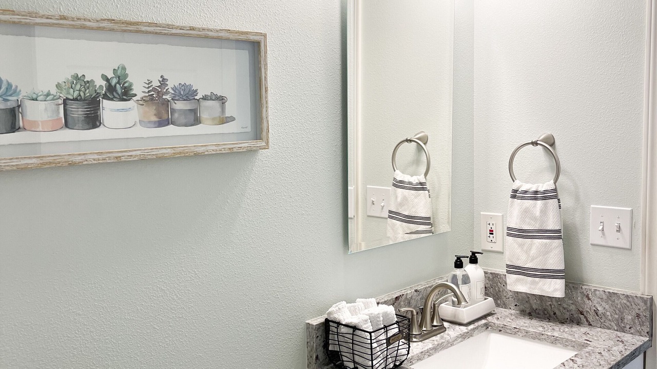Photo of Bathroom in Parkland