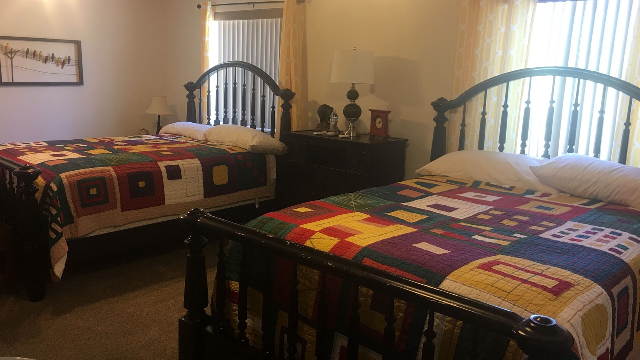 Photo of Bedroom in Harbor Village