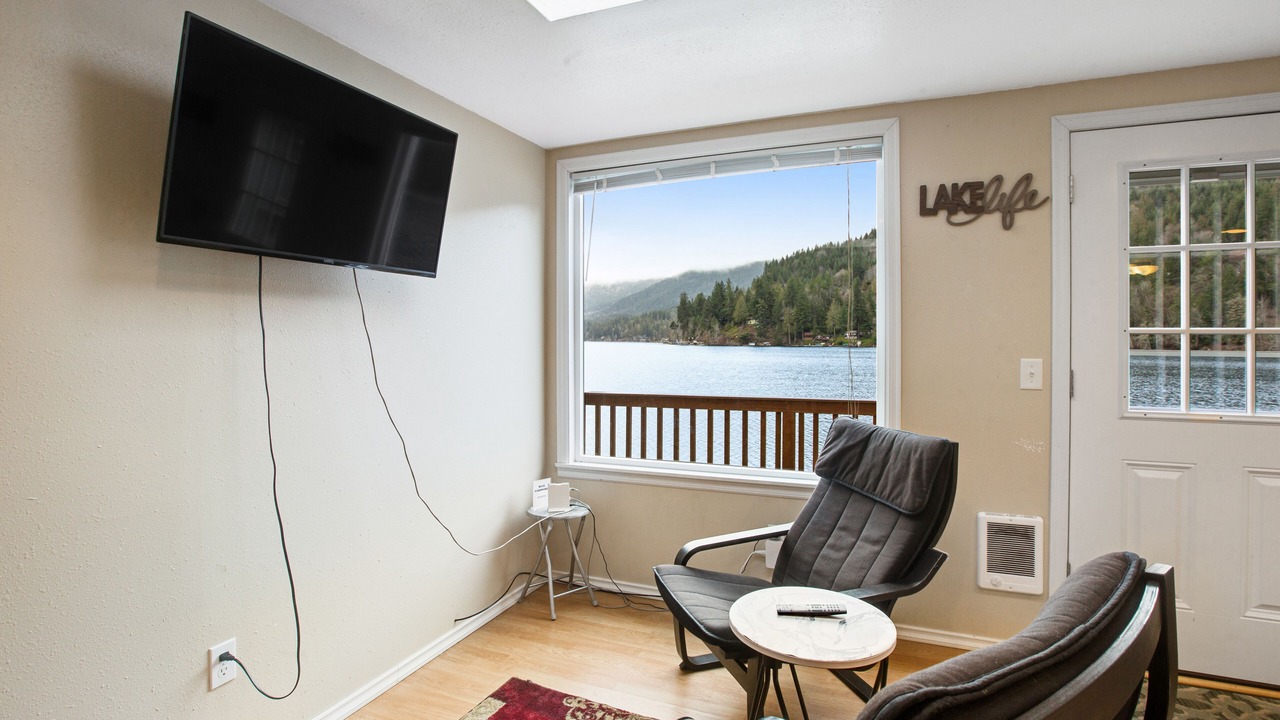 Photo of Livingroom in Port Angeles