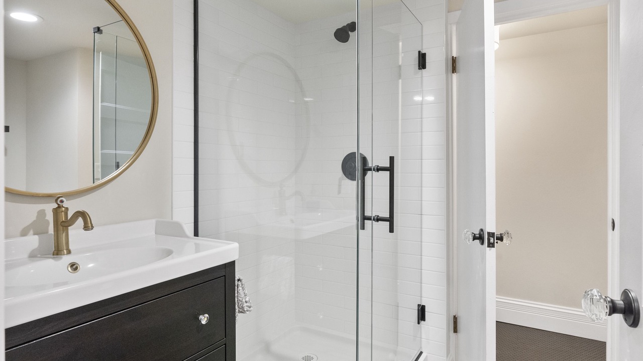 Photo of Bathroom in North End