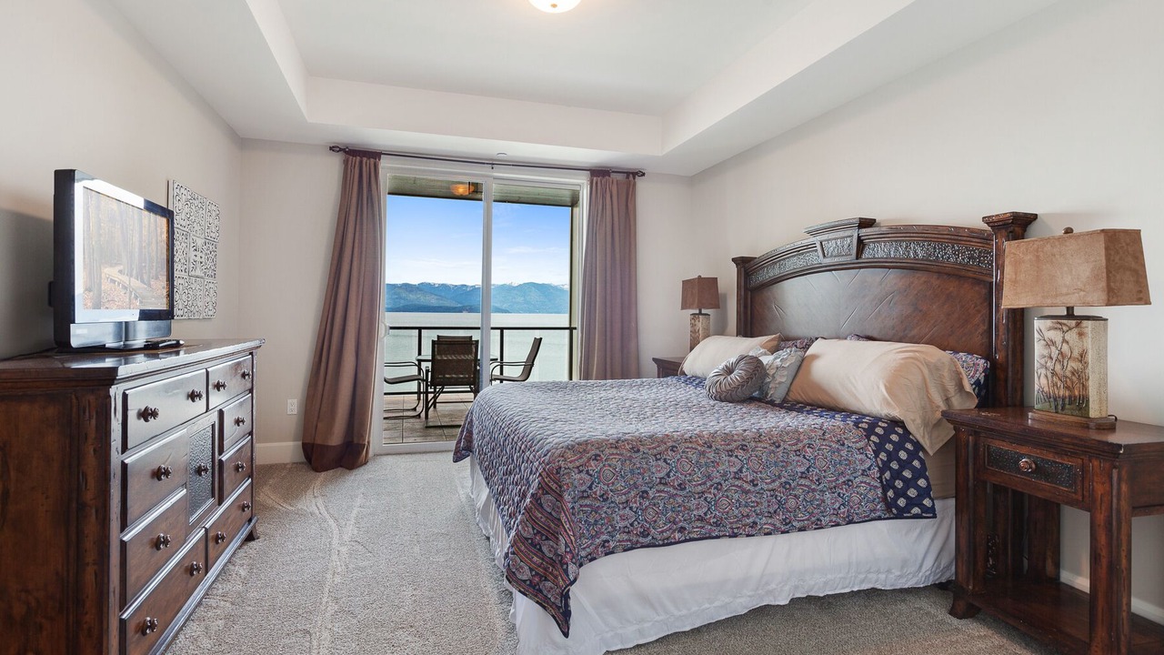 Photo of Bedroom in Sandpoint