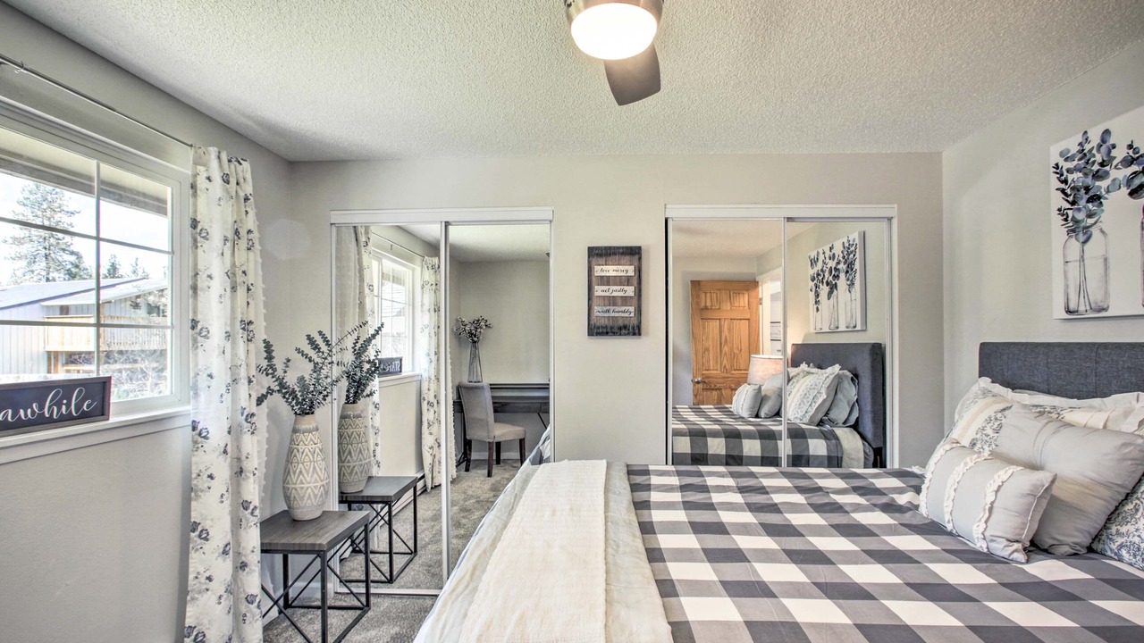 Photo of Bedroom in Nine Mile Falls
