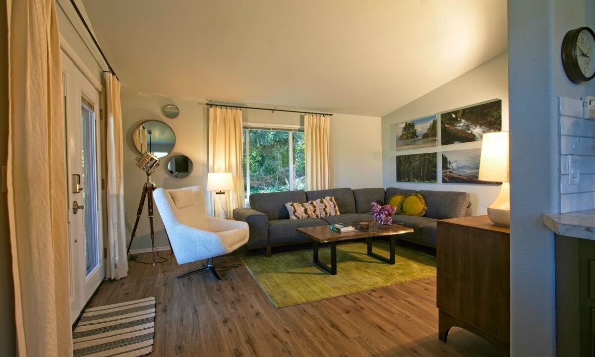 Photo of Livingroom in Port Angeles