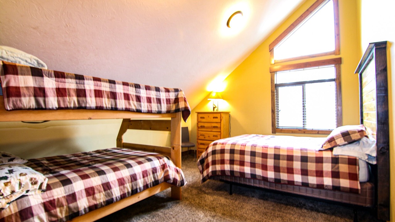 Photo of Bedroom in Island Park