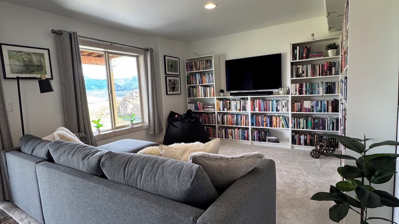Photo of Livingroom in Emigrant