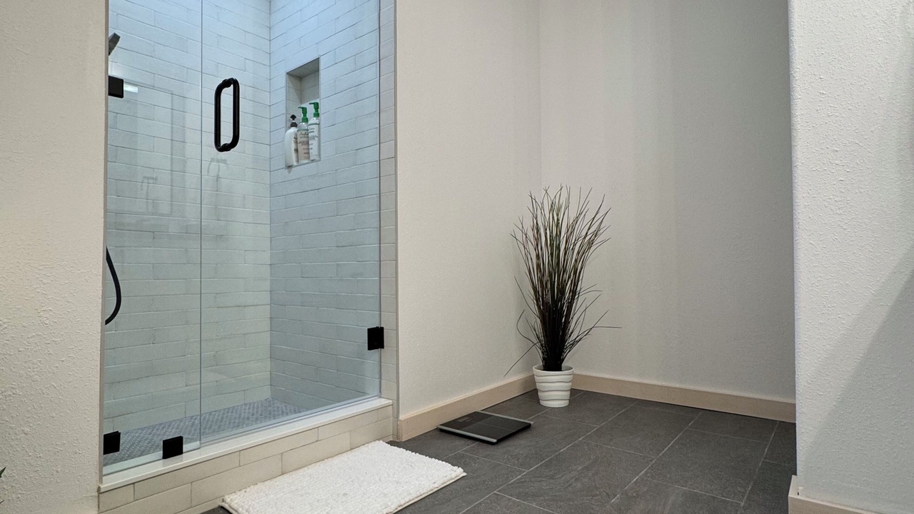 Photo of Bathroom in Emigrant