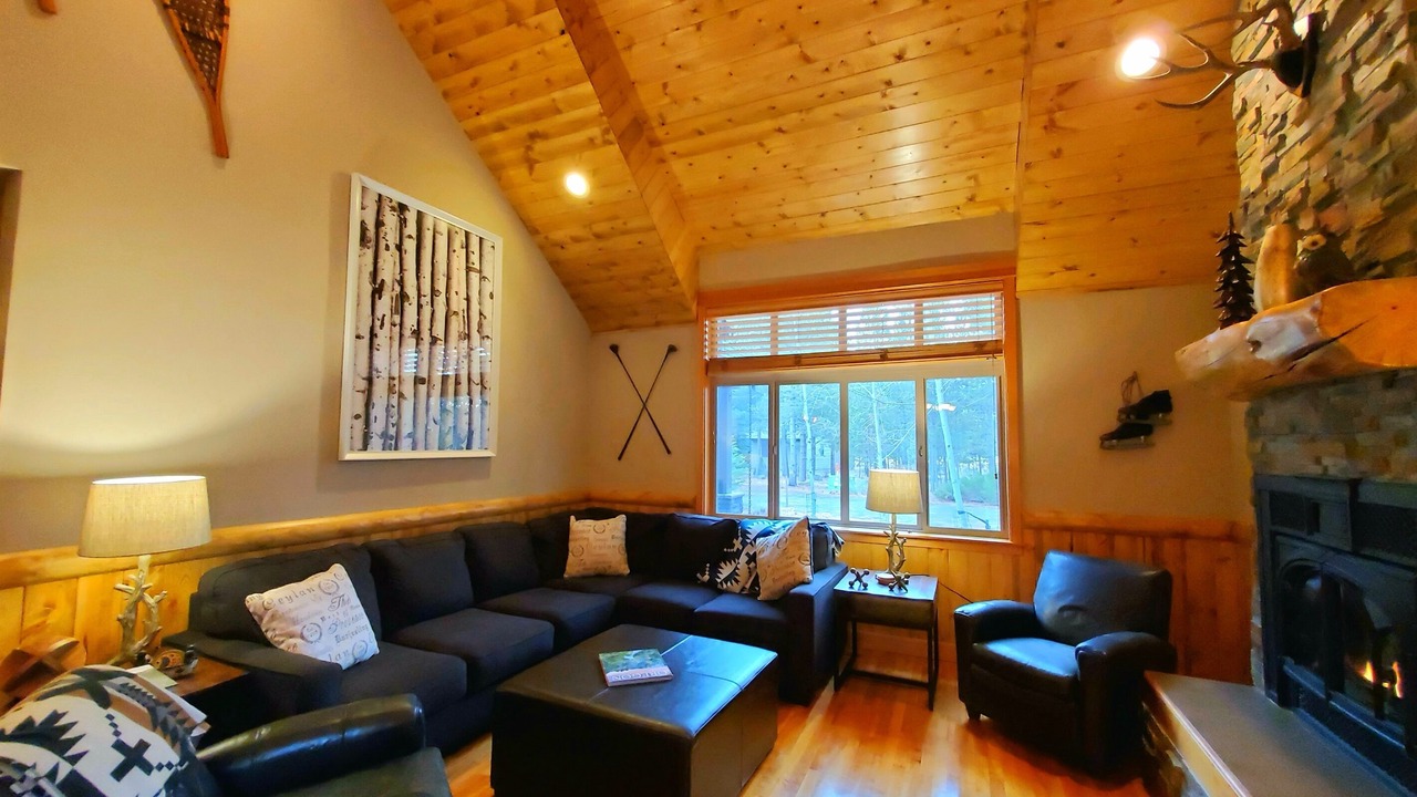 Photo of Bedroom in Sunriver