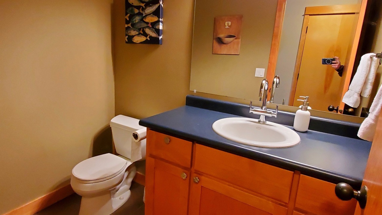 Photo of Bedroom in Sunriver