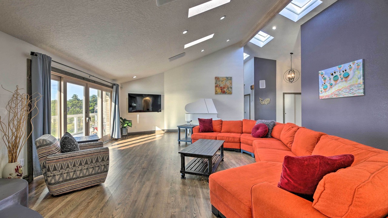 Photo of Livingroom in Agate Beach