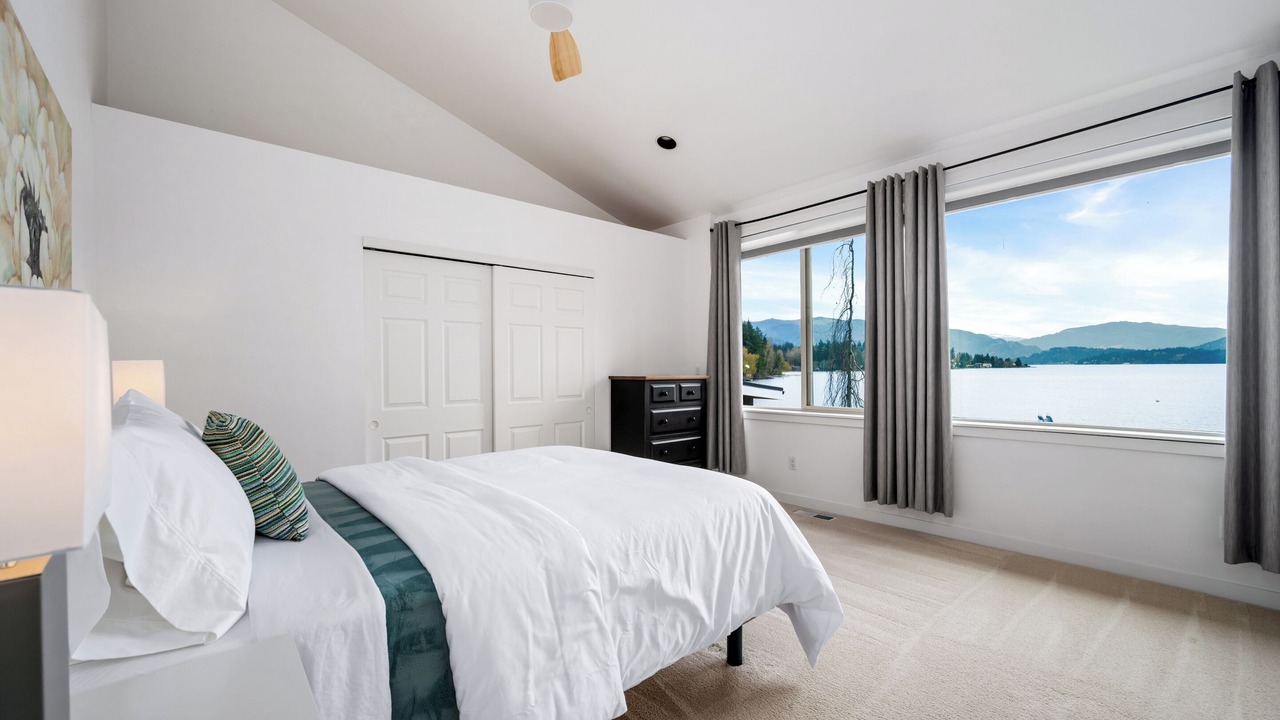 Photo of Bedroom in Bellingham