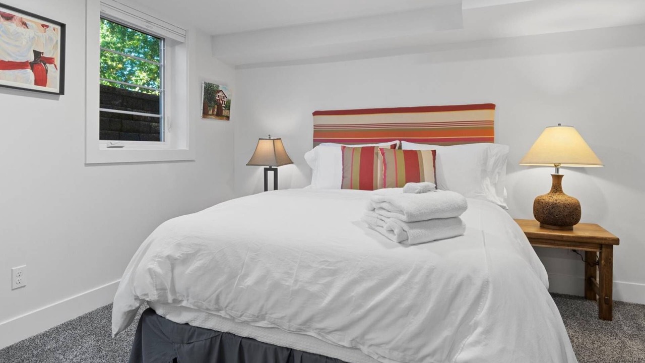 Photo of Bedroom in Collister