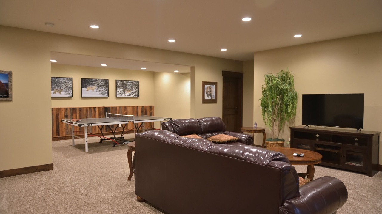 Photo of Livingroom in Island Park