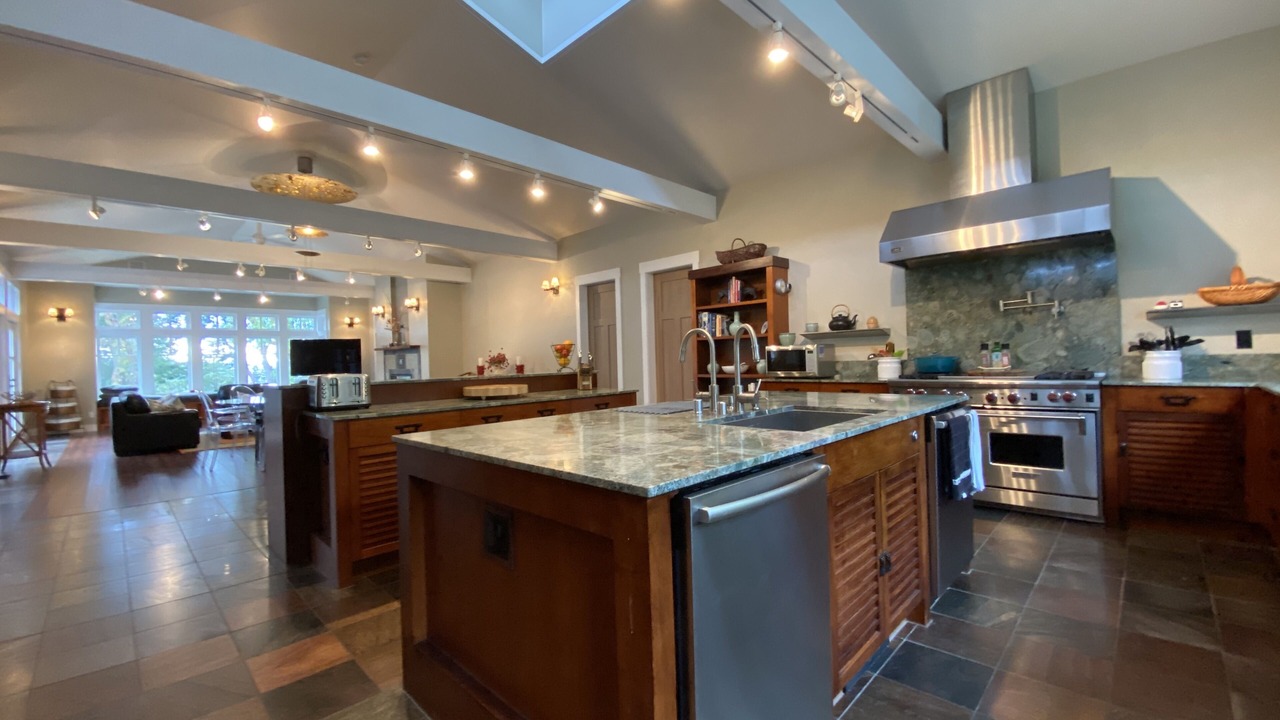 Photo of Kitchen in Friday Harbor