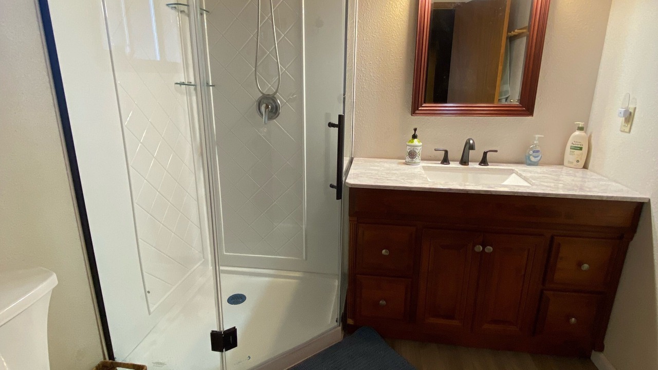 Photo of Bathroom in Amanda Park