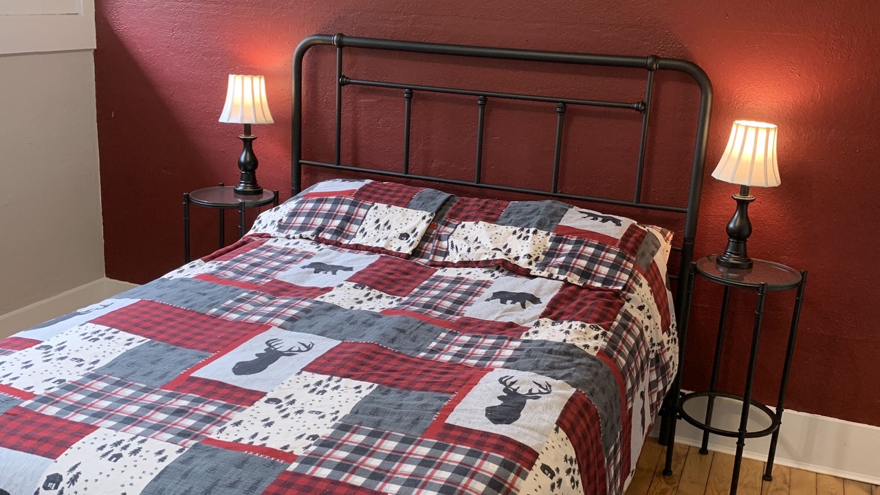 Photo of Bedroom in Colville