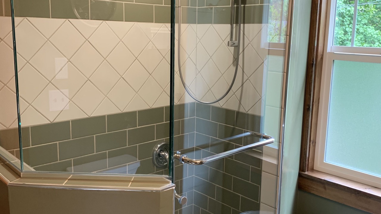 Photo of Bathroom in Colville