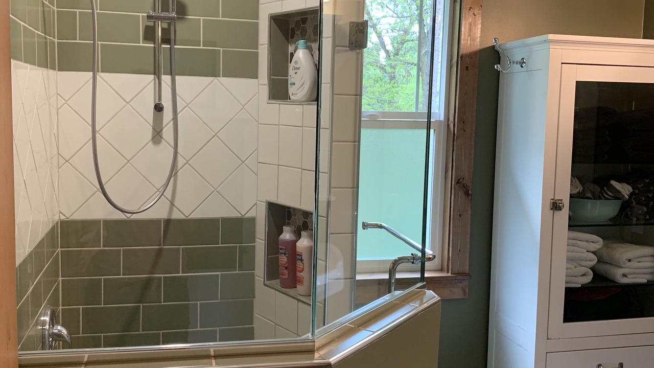 Photo of Bathroom in Colville