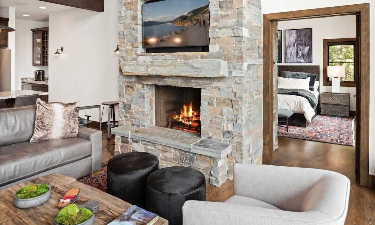 Photo of Bedroom in Sandpoint