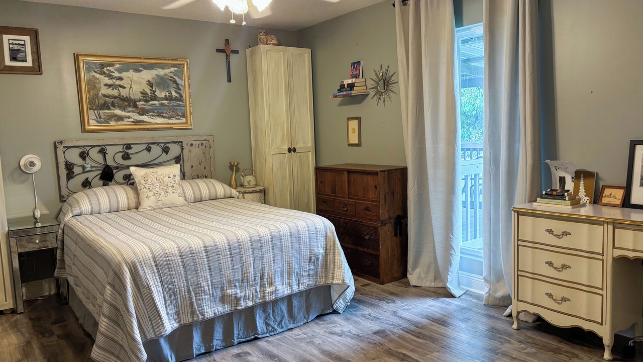 Photo of Bedroom in East Biloxi