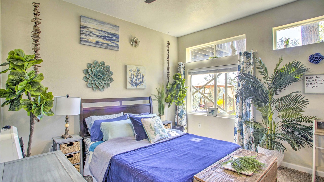 Photo of Bedroom in Nine Mile Falls