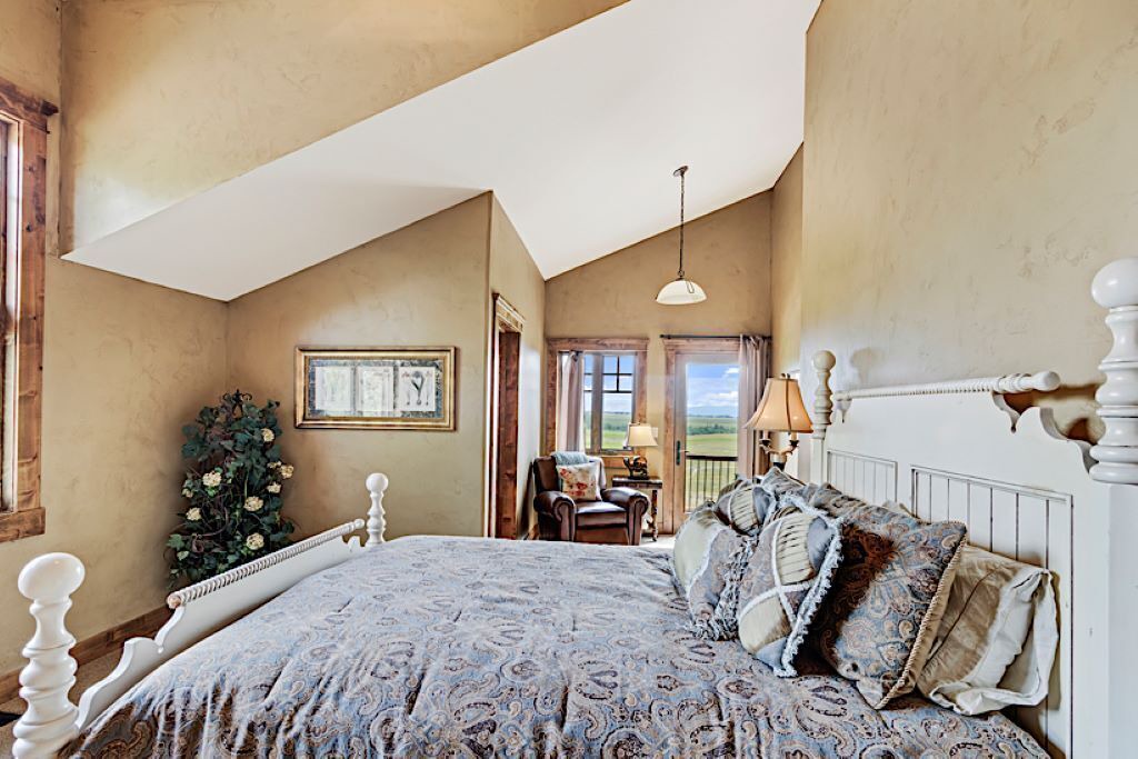 Photo of Bedroom in Clawson