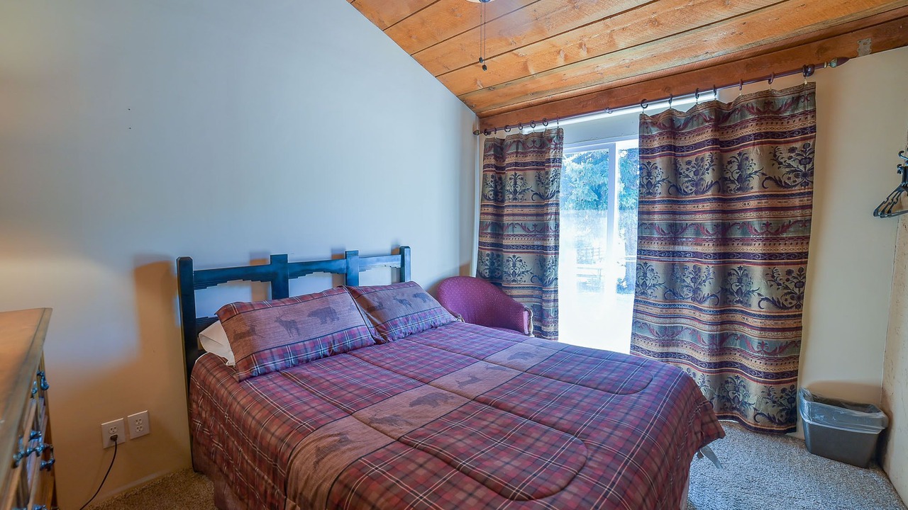 Photo of Bedroom in Fish Haven