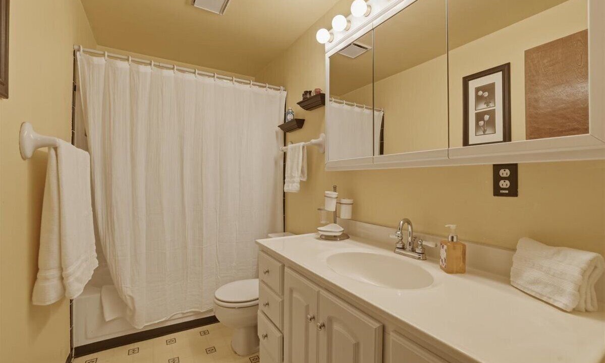 Photo of Bathroom in Mountain Home