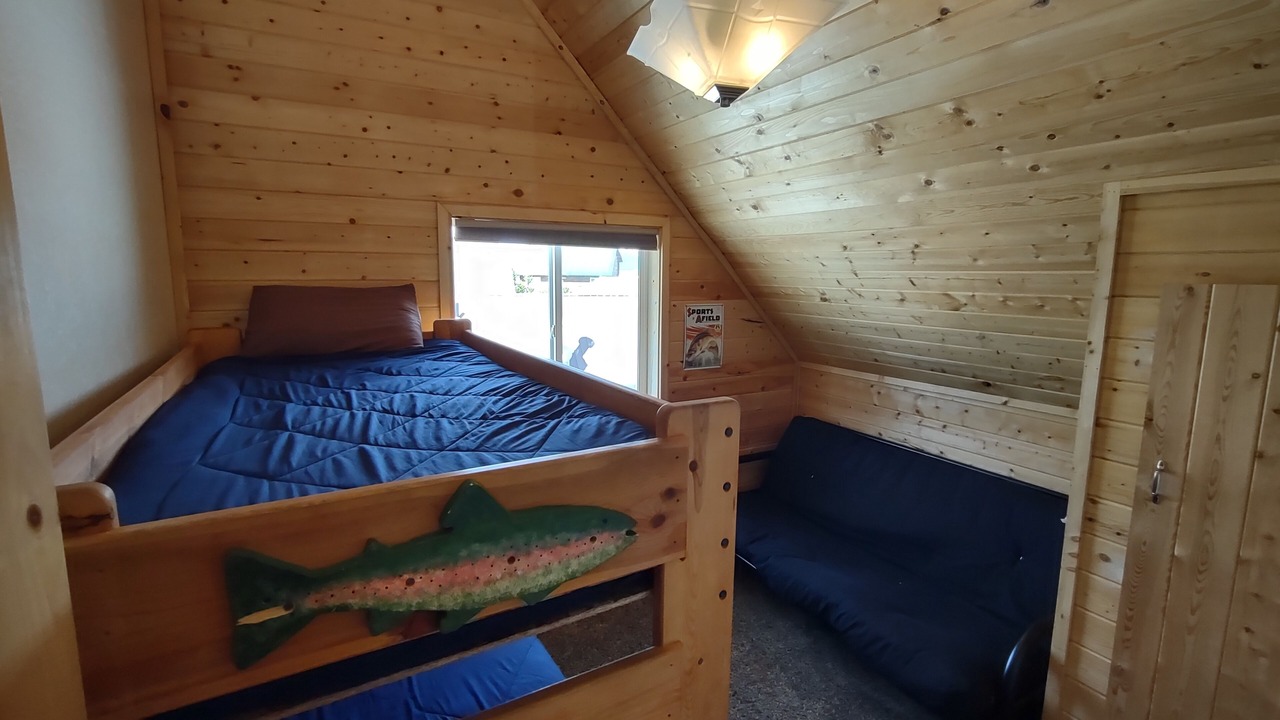Photo of Bedroom in Island Park
