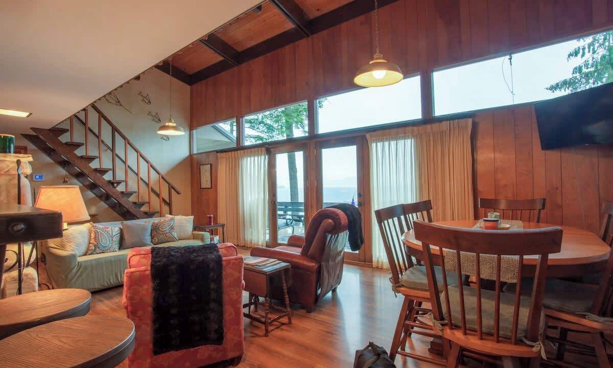 Photo of Livingroom in Sagle