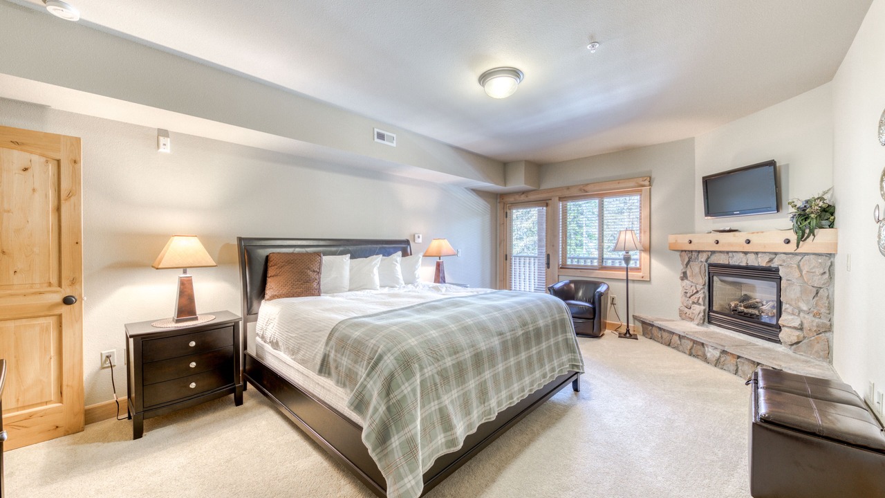 Photo of Bedroom in Government Camp