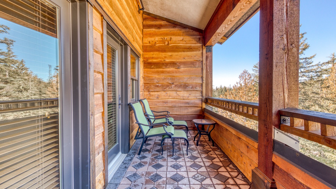 Photo of Patio Balcony in Government Camp