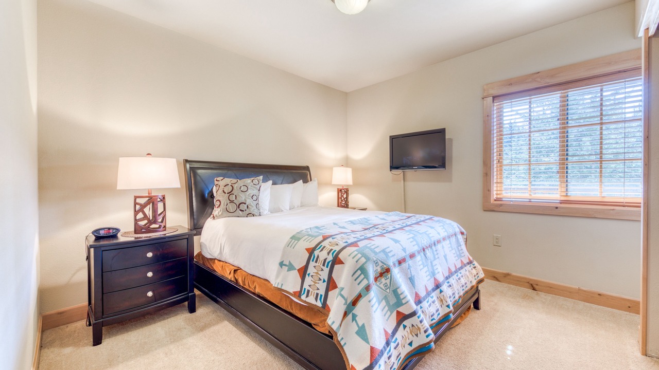 Photo of Bedroom in Government Camp