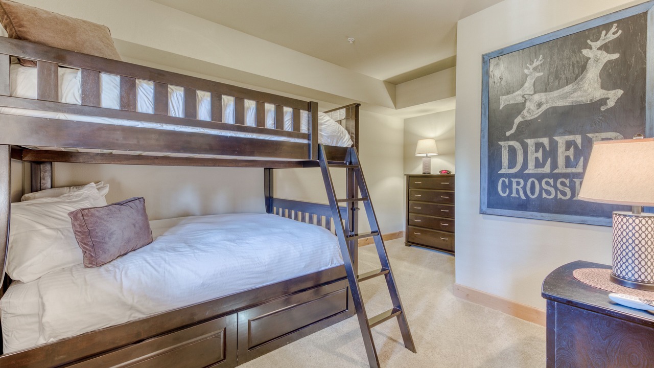 Photo of Bedroom in Government Camp