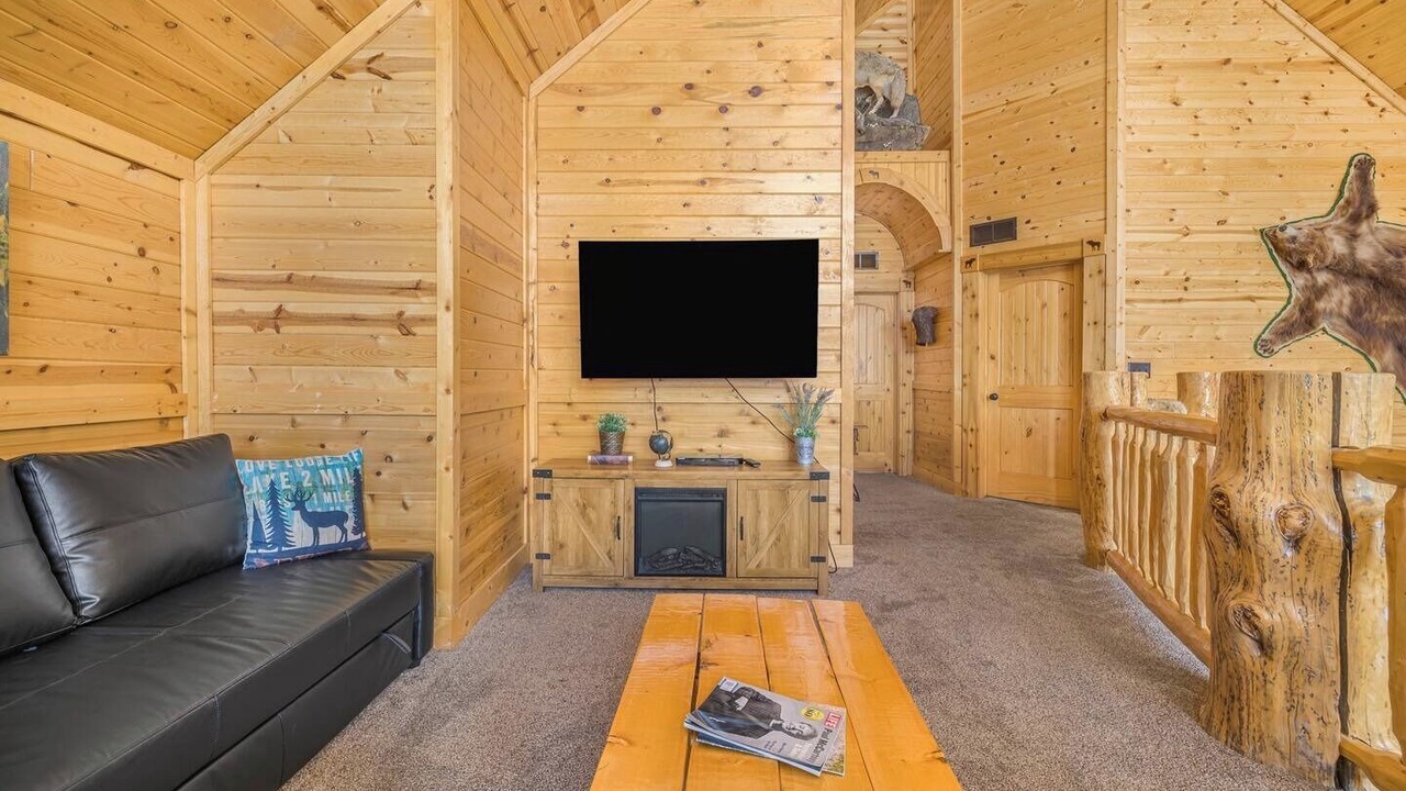Photo of Bedroom in Island Park
