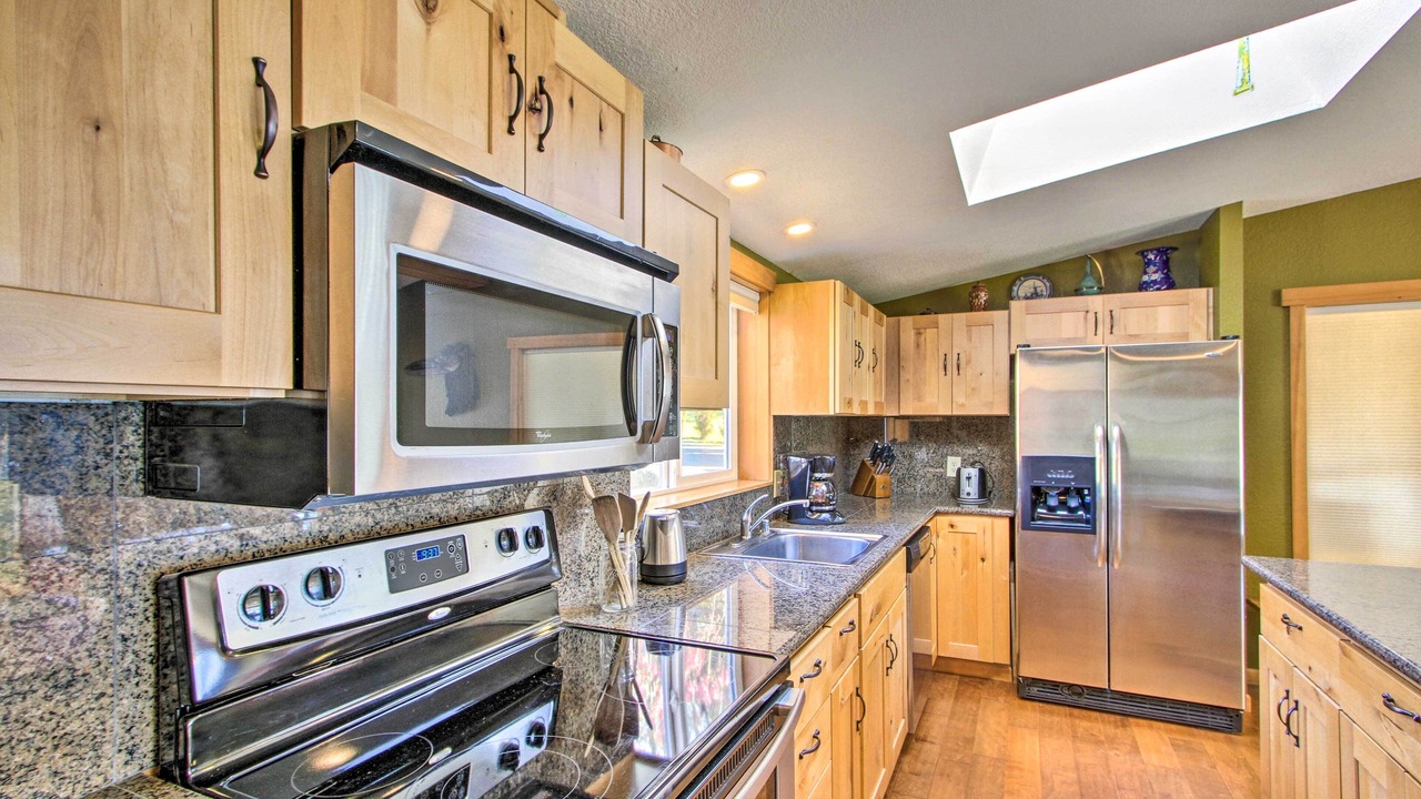Photo of Kitchen in Eatonville