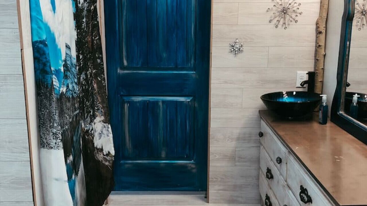 Photo of Bathroom in Palisades