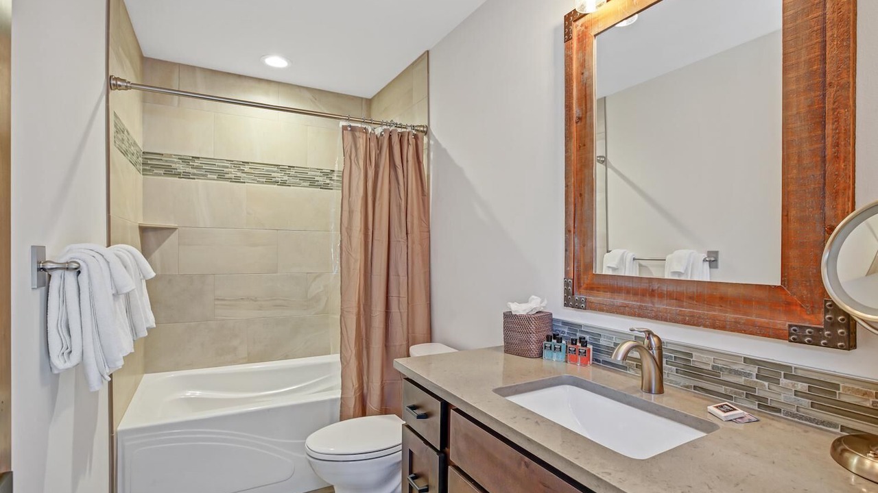 Photo of Bathroom in Cle Elum