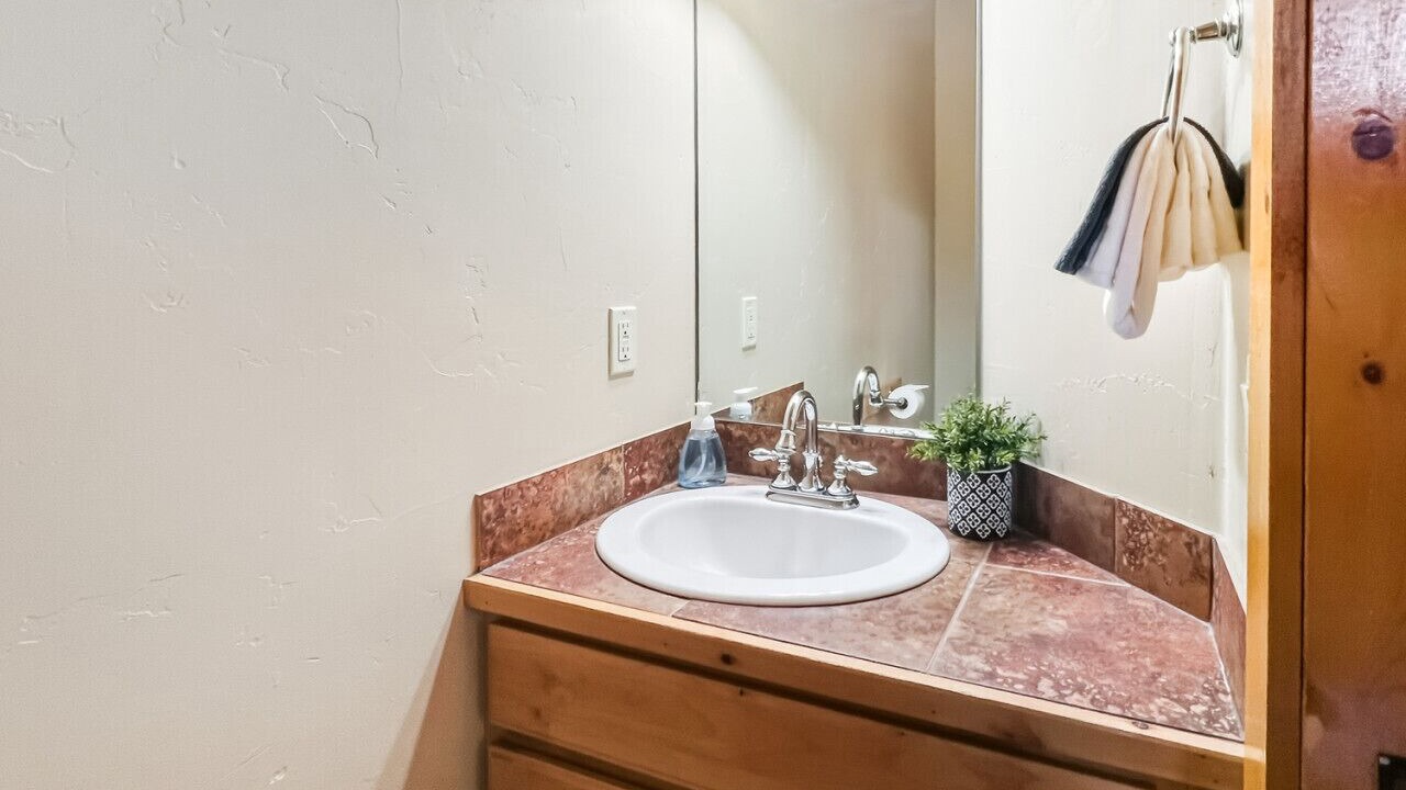 Photo of Bathroom in Donnelly