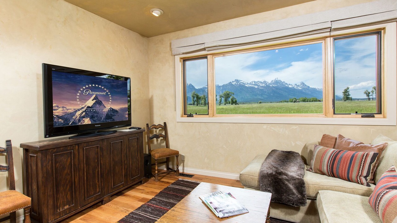 Photo of Bedroom in Jackson
