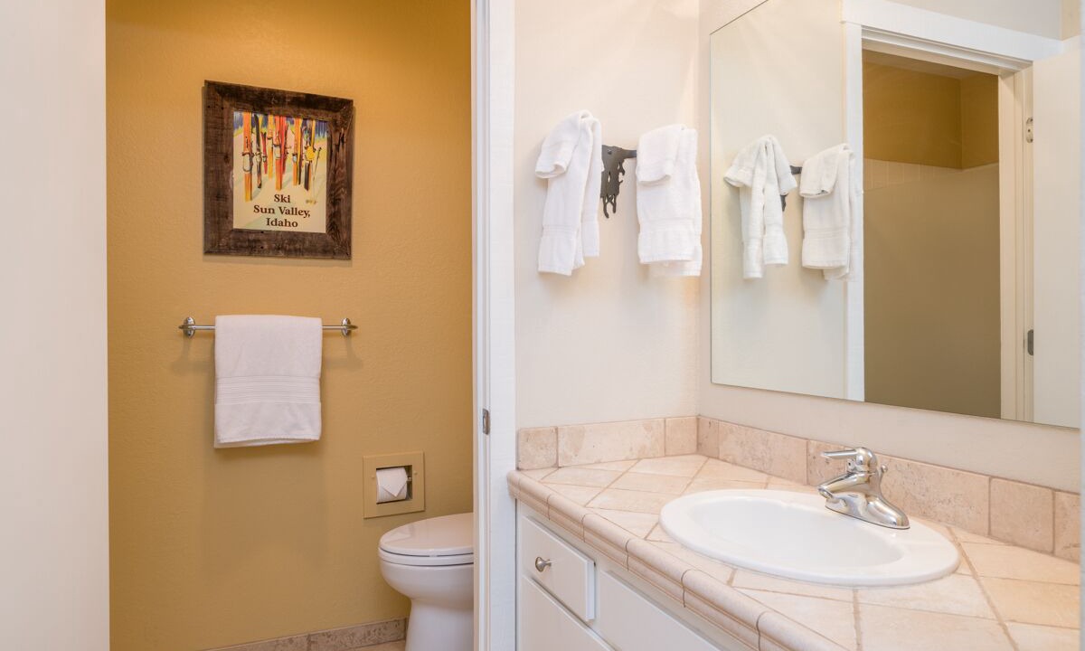Photo of Bathroom in Elkhorn