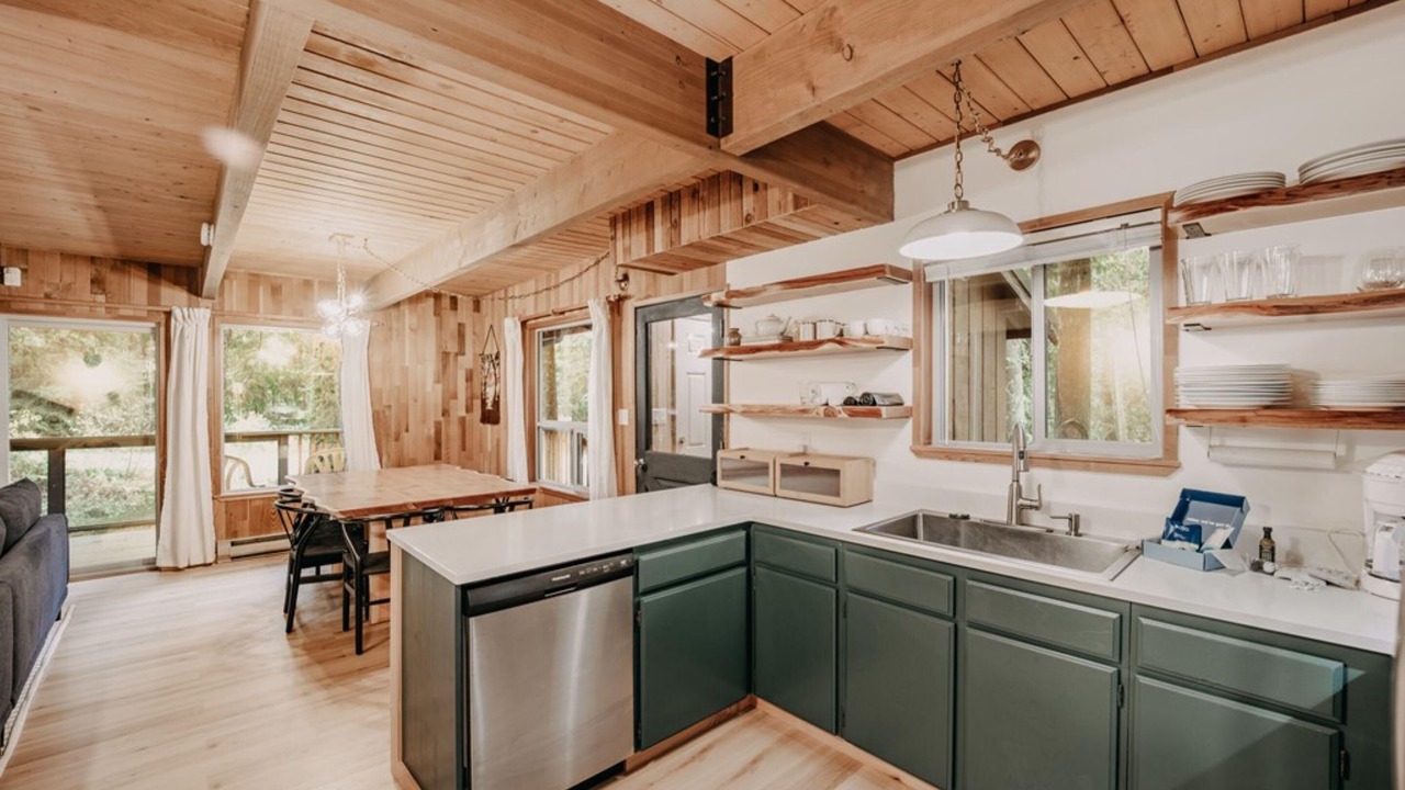 Photo of Kitchen in Glacier