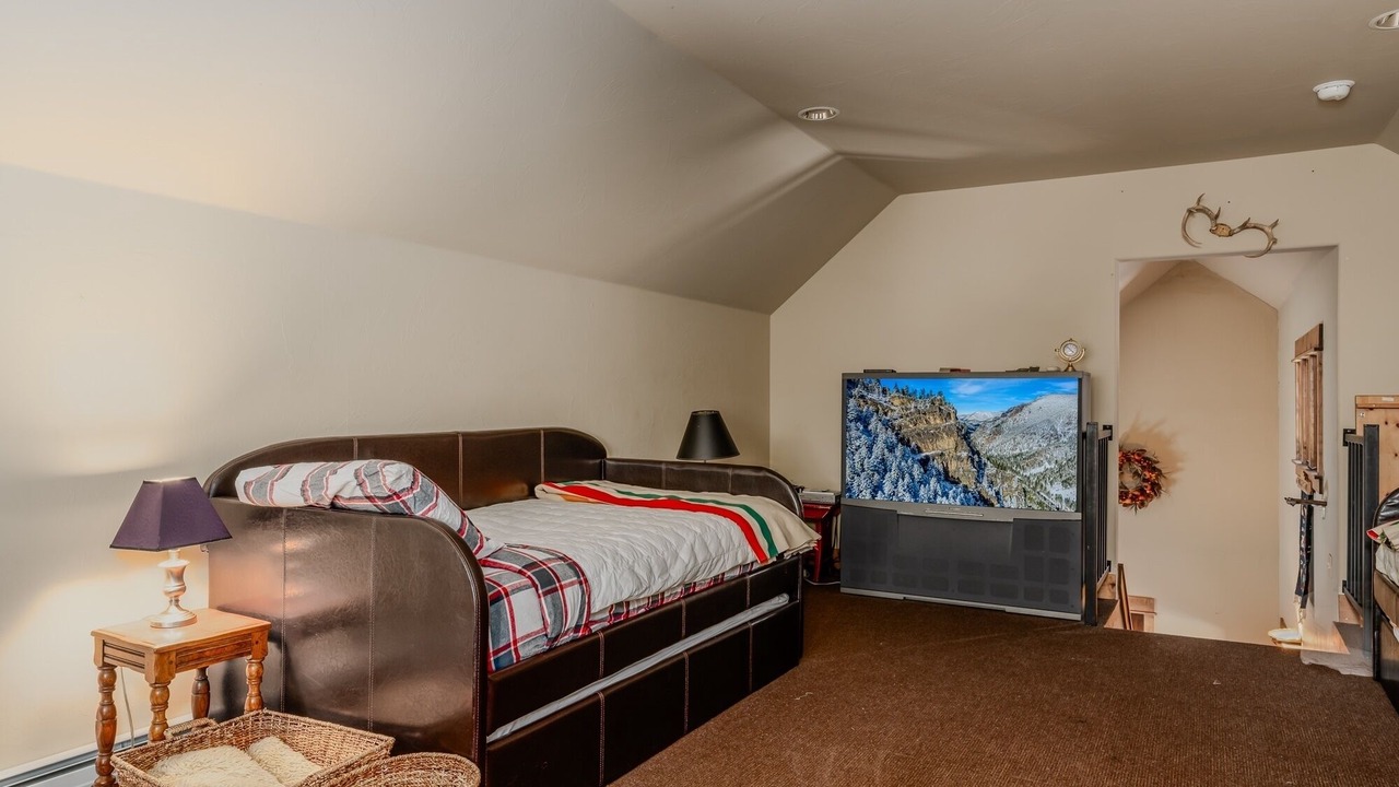 Photo of Bedroom in Big Sky