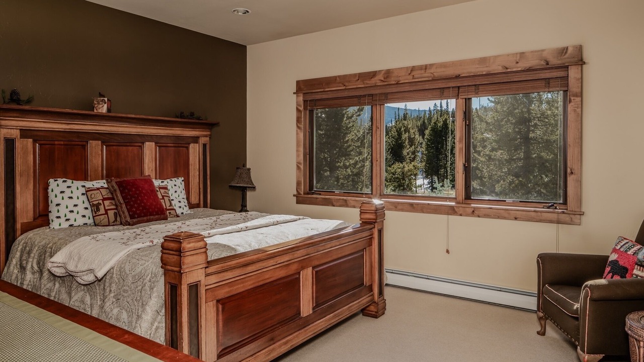 Photo of Bedroom in Big Sky