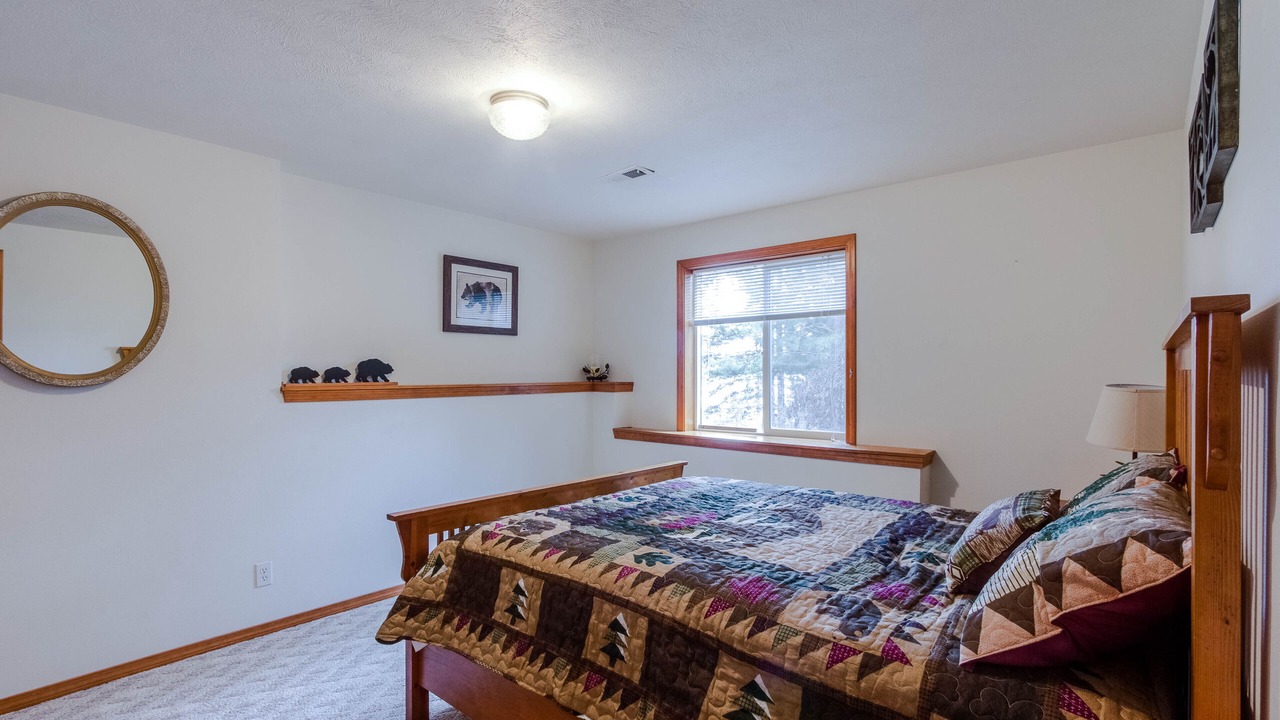 Photo of Bedroom in Rockford Bay